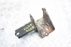 Кронштейн КПП верхній 1.8 АКПП Toyota Corolla E12 (E120) 2000-2006  (69952)