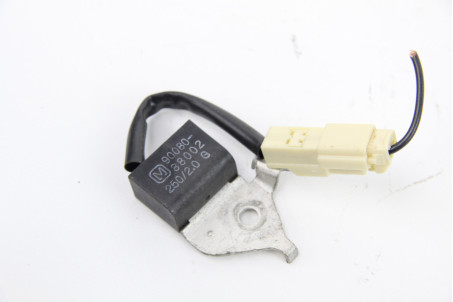 Конденсатор Toyota Avensis T25 (T250) 2003-2009 9008088002 (70105)