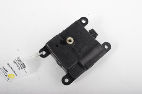 Шаговый двигатель печки Nissan X-Trail (T30) 2002-2007 3J01030850 (70137)
