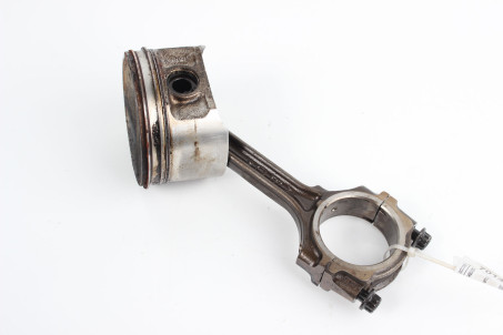 Поршень з шатуном 2.5 Nissan X-Trail (T30) 2002-2007 A20109H511+12100AE002 (70146)