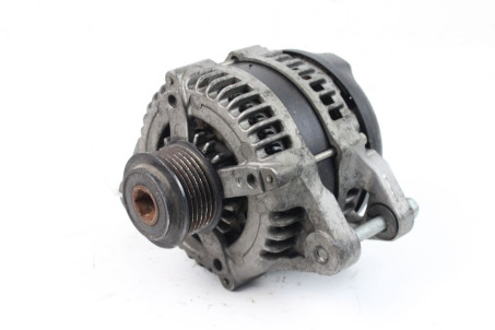 Генератор 2.0 Diesel Kia Sportage (SL) 2010-2015 373002F200 (70235)