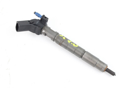 Форсунка електро 2.0 Diesel Kia Sportage (SL) 2010-2015 338002F000 (70286)