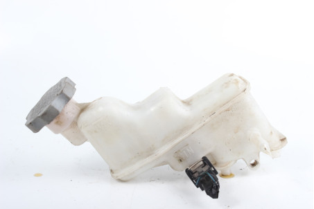 Бачок головного гальмівного циліндра Kia Rio (QB/UB) 2011-2017 585111W000 (70308)