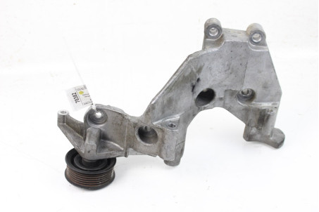 Кронштейн крепления генератора 2.0 Diesel Kia Sportage (SL) 2010-2015 252852F300 (70382)