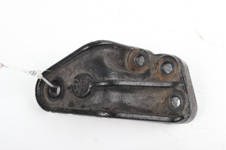 Кронштейн подушки двигателя правый 1.4 Kia Rio (QB/UB) 2011-2017 218251R000 (70398)