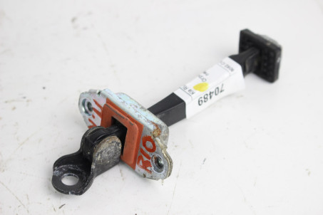 Ограничитель двери передний правый Kia Rio (QB/UB) 2011-2017 793901W010 (70489)