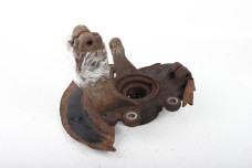 Кулак поворотный правый под ABS Mazda 3 (BL) 2009-2014 BBM233021A (71183)