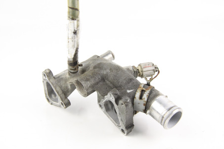 Тройник системы охлаждения 3.5 Toyota Venza (AV10) 2008-2017 1633131150 (71219)