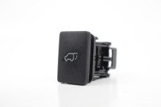 Кнопка закриття кришки багажника Toyota Venza (AV10) 2008-2017 8493008010 (71440)