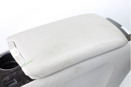 Підлокітник Toyota Venza (AV10) 2008-2017 589200T031B0 (71458)