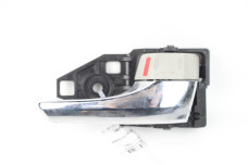 Ручка двери внутр правая Toyota Venza (AV10) 2008-2017 692050T010B0 (71483)