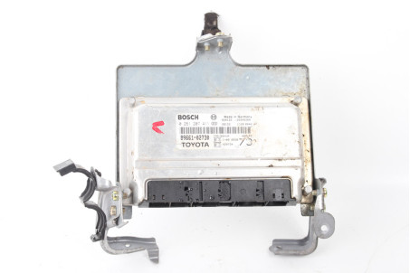 Блок управления двигателем 1.4 МКПП Toyota Corolla E12 (E120) 2000-2006 8966102730 (71501)