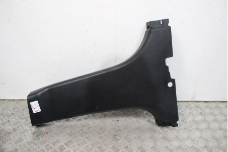 Накладка стойки средняя левая нижняя Kia Sportage (SL) 2010-2015 858353U900WK (71619)