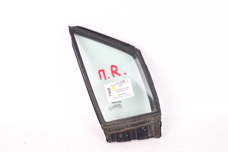 Стекло двери передней правой (форточка) Toyota Corolla E21 2019-2024 6812502020 (71658)