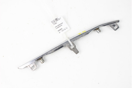 Хром решітки радіатора RH 09- Toyota Camry 40 (XV40) 2006-2011 5314306010 (71668)