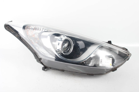 Фара права 11 pin Hyundai I30 (GD) 2012-2017 92102A6000 (71912)