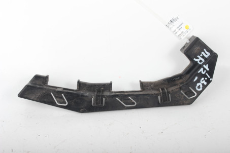 Напрямна переднього бампера RH Hyundai I30 (GD) 2012-2017 86518A6000 (71931)