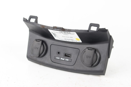 Блок AUX-USB Hyundai I30 (GD) 2012-2017 96120A5000 (71957)