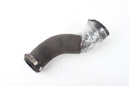 Патрубок інтеркулера 1.6 TDI Hyundai I30 (GD) 2012-2017 282742A770 (72201)