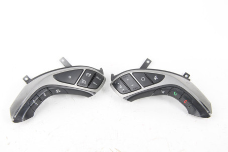 Кнопки управления на руль Hyundai I30 (GD) 2012-2017 96700A6500RDR (72208)