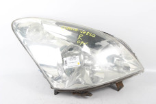 Скло фари правої Toyota Corolla Verso 2004-2009  (72858)