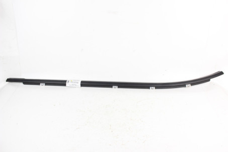 Молдинг стекла двери задний левый хэтчбек Kia Ceed (JD) 2012-2019 83210A2000 (72867)