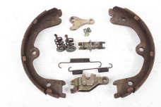 Механізм гальмівний лівий Nissan Pathfinder (R51) 2006-2014 44010EA06B (72889)