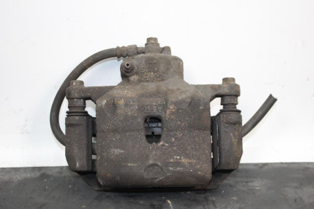 Суппорт передний правый Kia Ceed (JD) 2012-2019 58130A6010 (73160)