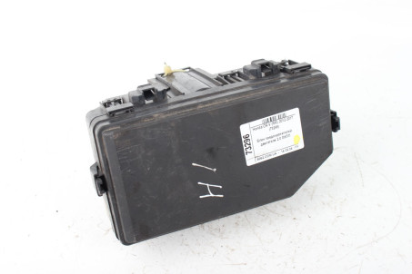 Блок предохранителей двигателя 2.0 МКПП Honda CR-V (RM) 2012-2017  (73296)