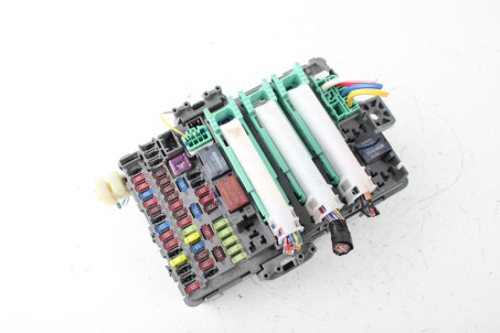 Блок запобіжників сервіс 2.0 Honda CR-V (RM) 2012-2017 38200T1EG01 (73310)