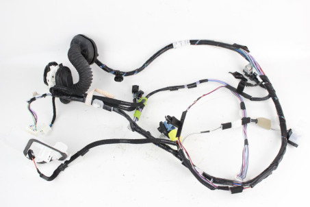 Проводка двери Lexus UX (ZA10) 2018- 8215176580 (73376)