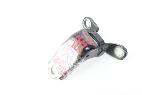Петля двери передней левой верх Honda CR-V (RM) 2012-2017 67450SWWE01ZZ (73381)