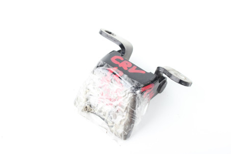 Петля двері передньої правої низ Honda CR-V (RM) 2012-2017 67420SWWE01ZZ (73384)