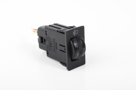 Кнопка регулировки фар Toyota Corolla Verso 2004-2009 8415202020 (73472)