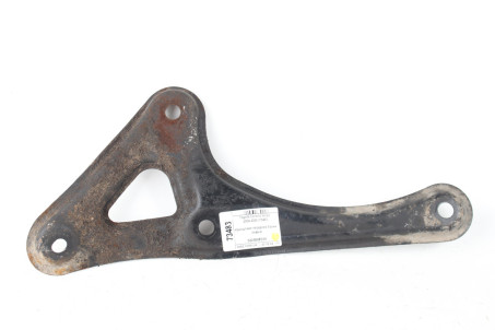 Кронштейн передньої балки лівий Toyota Corolla Verso 2004-2009 522580F010 (73483)