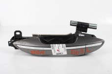 Ручка двері зовнішня лiва задня з хром смужкою Toyota Corolla E16 (E160) 2013-2018 6920402230 (73696)