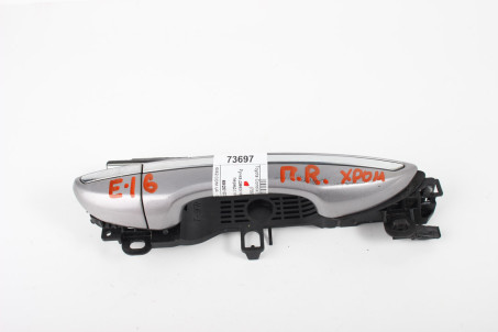 Ручка двері зовнішня права передня з хром полосой Toyota Corolla E16 (E160) 2013-2018 6920102240 (73697)