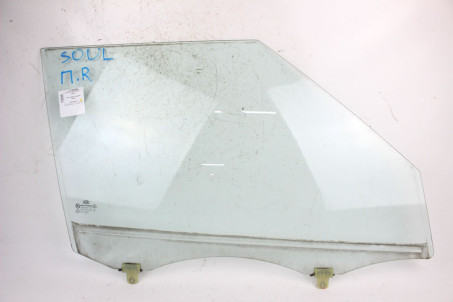 Скло двері переднє праве Kia Soul (AM) 2008–2013 824212K010 (73959)
