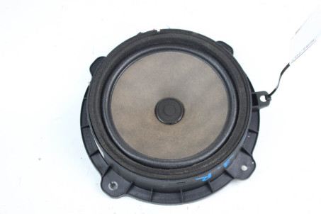 Динамік дверей правий Kia Soul (AM) 2008–2013 963302K100 (74025)