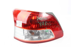 Ліхтар лівий з дефектом DEPO Toyota Yaris USA 2006-2009 седан 8156152550 (74201)