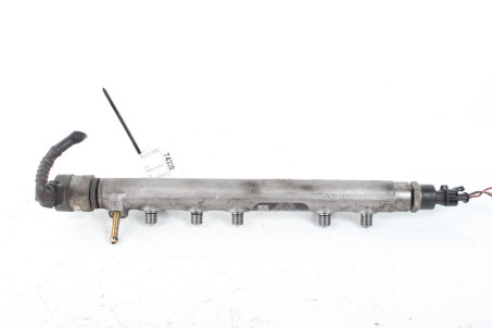 Рампа паливна в зборі 1.4 TDI Toyota Corolla E15 (E150) 2007-2013 2381033021 (74320)