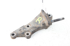 Кронштейн двигуна правий 1.4 TDI Toyota Corolla E15 (E150) 2007-2013 1231533040 (74330)