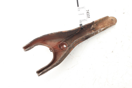 Вилка сцепления 1.4 TDI Toyota Corolla E15 (E150) 2007-2013 3120452010 (74331)