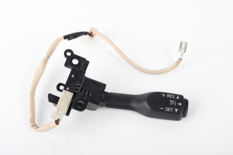 Переключатель круиз контроля Toyota Yaris USA 2006-2009 седан  (74486)