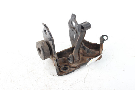 Кронштейн КПП верхній 1.5 МКПП Toyota Yaris USA 2006-2009 седан  (74495)