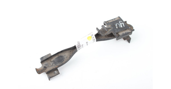 Кріплення АКБ Toyota Yaris USA 2006-2009 седан (74503)