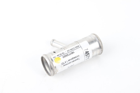 Трійник системи охолодження 1.4 TDI Toyota Corolla E15 (E150) 2007-2013 1657733020 (74571)