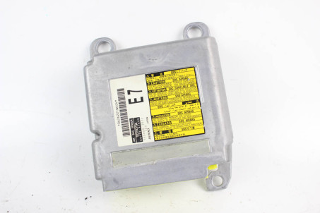 Блок управления AIRBAG Toyota Prius (ZVW51) 2015-2018 8917047600 (74702)