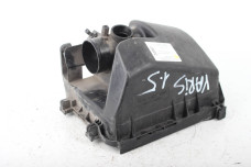 Корпус повітряного фільтра верхня частина 1.5 Toyota Yaris USA 2006-2009 седан 1770521100 (74707)