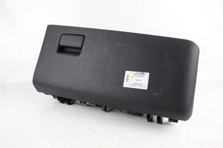 Бардачок Toyota Prius (ZVW51) 2015-2018 5555047130C0 (74751)